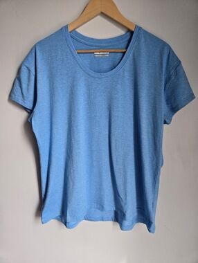 COLUMBIA Omni-Shade Light Blue Women’s Crewneck Tee